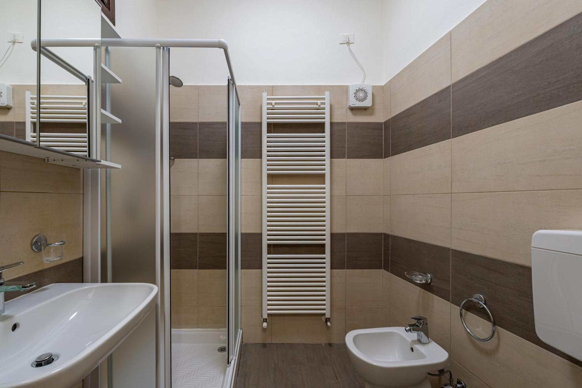 Casa San Faustino - Brescia Citycenter - By Host4U Eksteriør billede